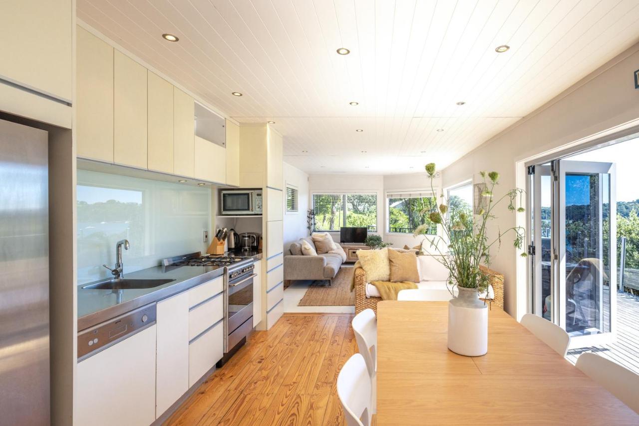 Tawa Cottage - Coast & Country Oneroa Luaran gambar